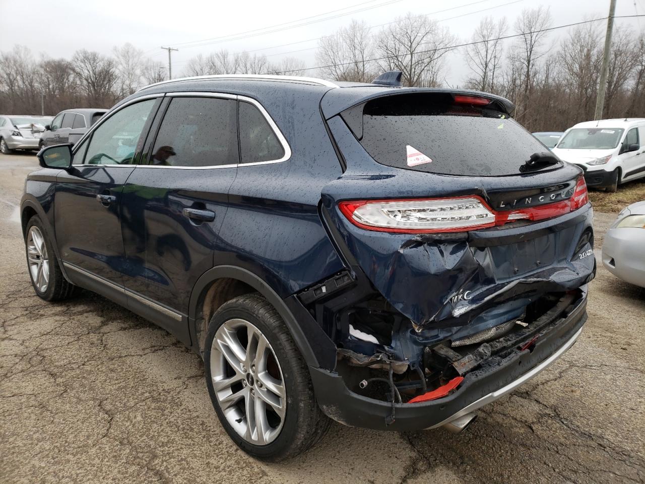 Photo 3 from auction – 2016 LINCOLN MKC RESERV with VIN 5LMCJ3D95GUJ12003