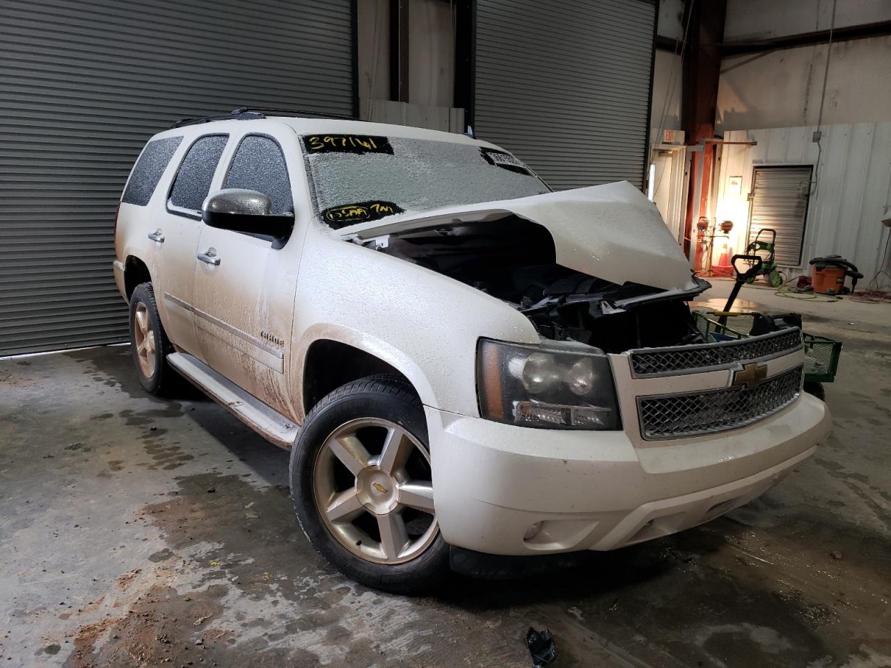 CHEVROLET TAHOE K150 2011 with VIN 1GNSKCE07BR397161 - Photo from auction