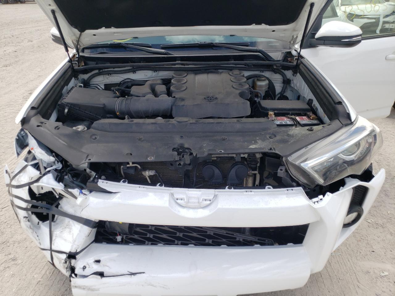 Photo 7 from auction – 2016 TOYOTA 4RUNNER SR with VIN JTEZU5JR5G5122223