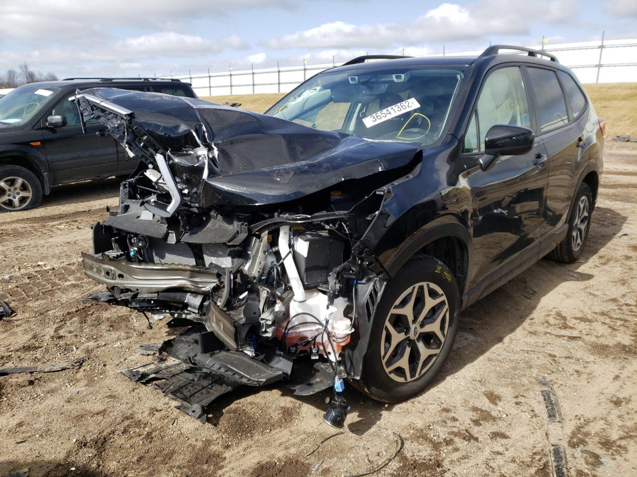 Photo 2 from auction – 2021 SUBARU FORESTER P with VIN JF2SKAFCXMH534979