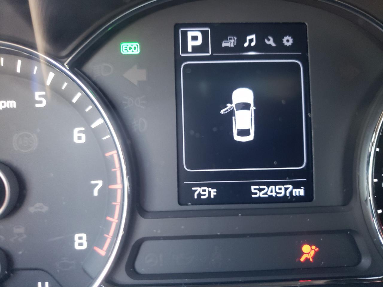 Photo 8 from auction – 2018 KIA FORTE EX with VIN 3KPFL4A84JE165815