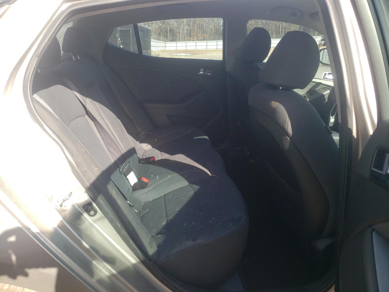 Foto 6 de la subasta – 2013 KIA OPTIMA HYB con VIN KNAGM4AD4D5041135