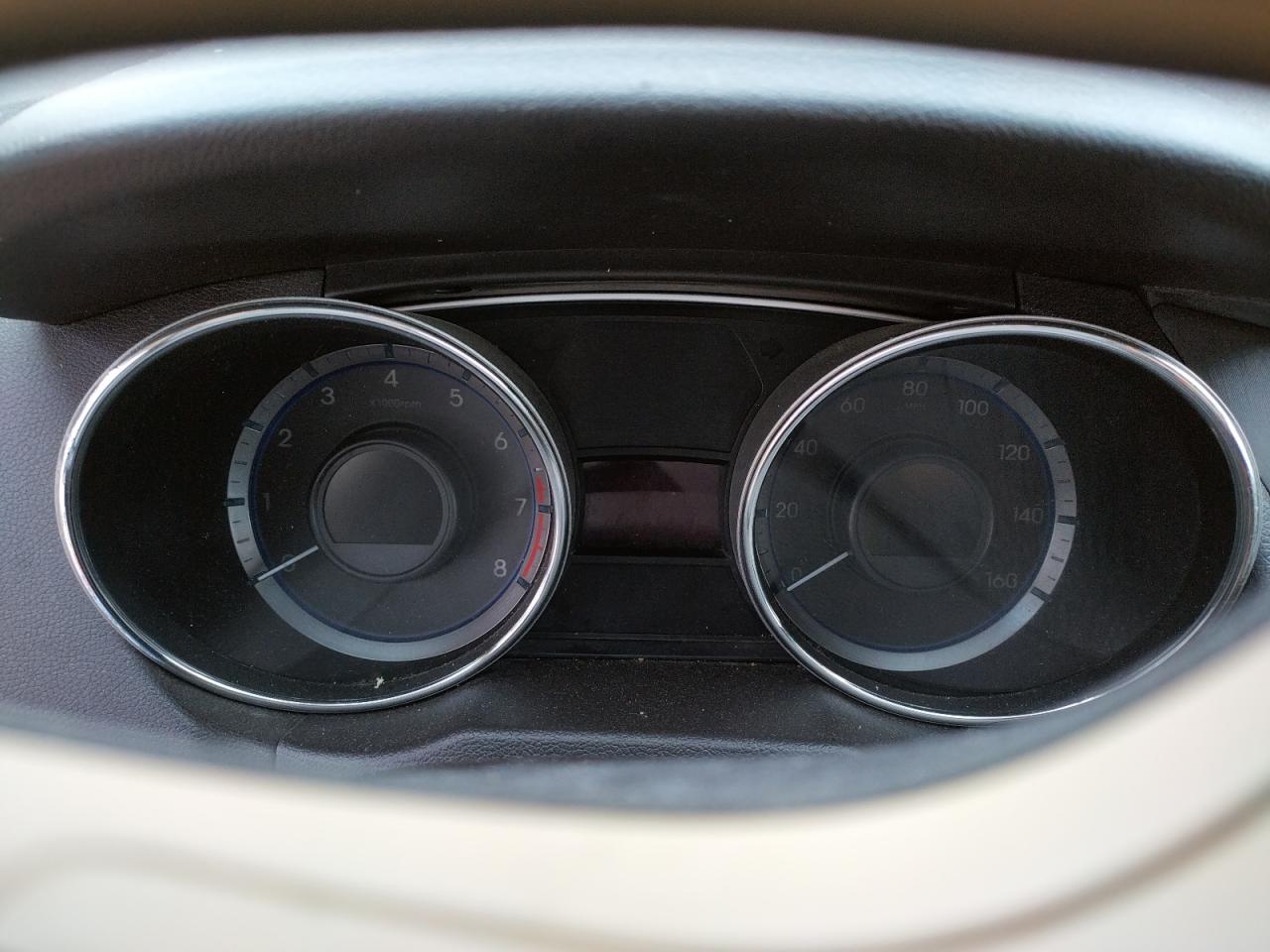 Photo 8 from auction – 2013 HYUNDAI SONATA GLS with VIN 5NPEB4AC5DH799427