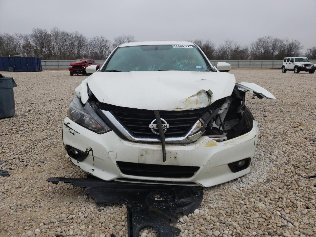 Photo 9 from auction – 2017 NISSAN ALTIMA 2.5 with VIN 1N4AL3AP3HC495965
