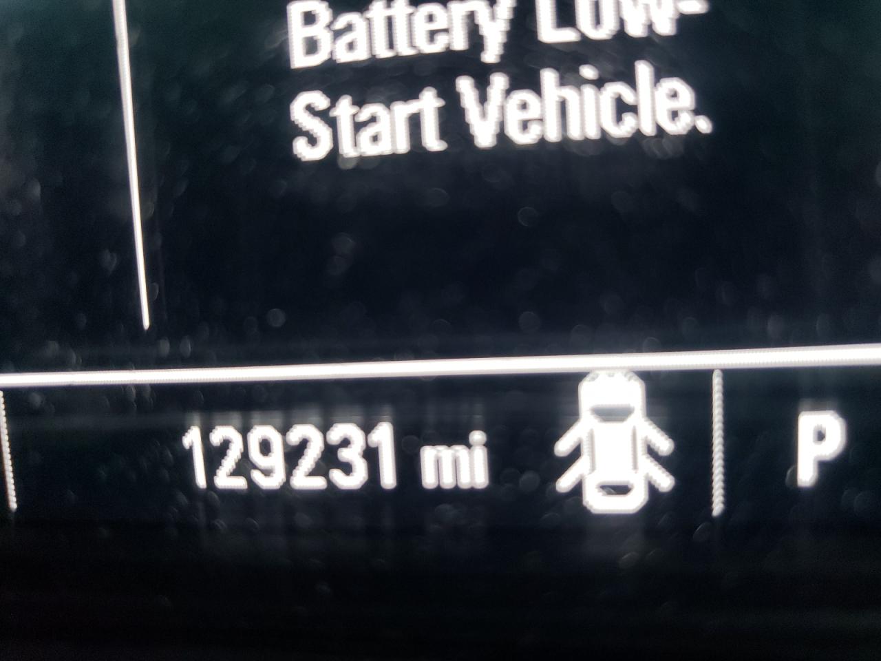 Photo 8 from auction – 2017 CHEVROLET CRUZE LT with VIN 3G1BE6SM5HS536727