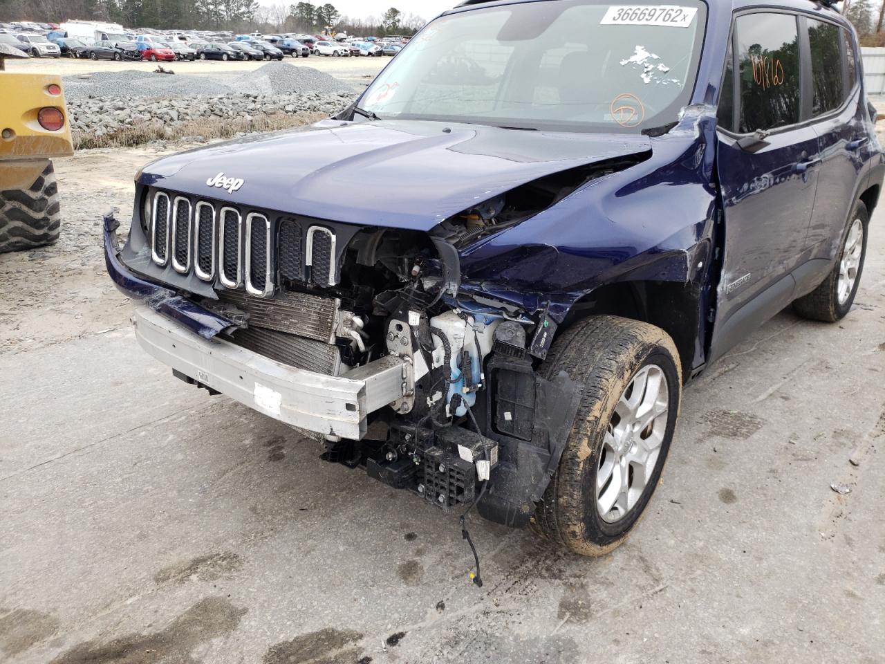 Photo 9 from auction – 2017 JEEP RENEGADE L with VIN ZACCJBBB4HPG57930