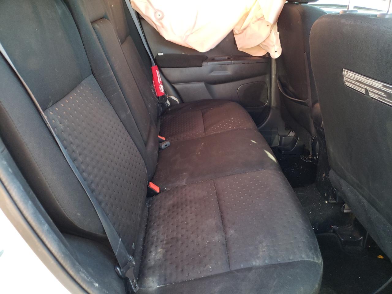 Photo 6 from auction – 2012 MITSUBISHI OUTLANDER with VIN JA4AP4AU7CZ006848