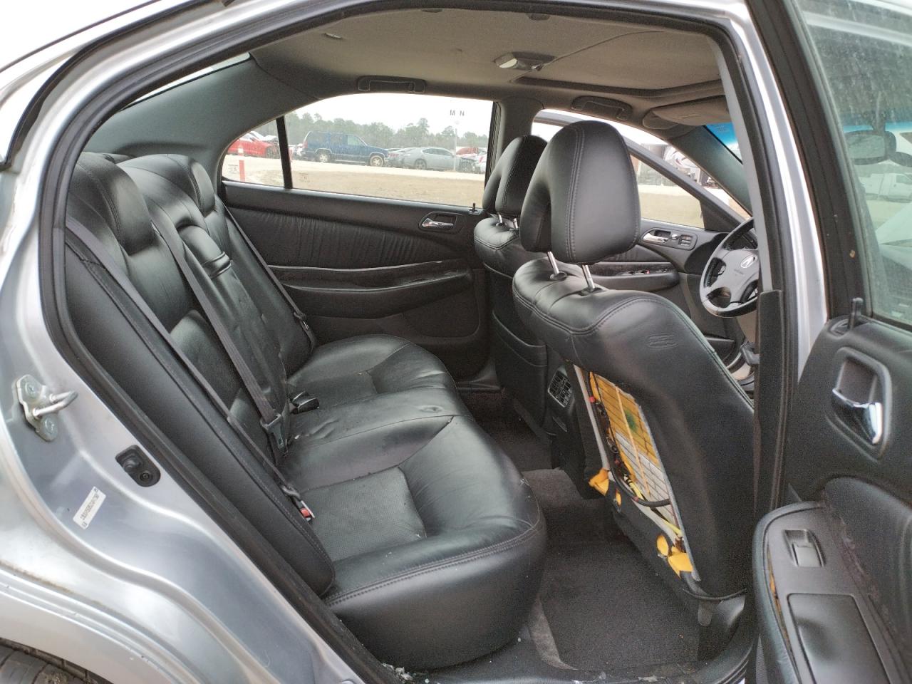 Photo 6 from auction – 2002 ACURA 3.2TL TYPE with VIN 19UUA56852A047368