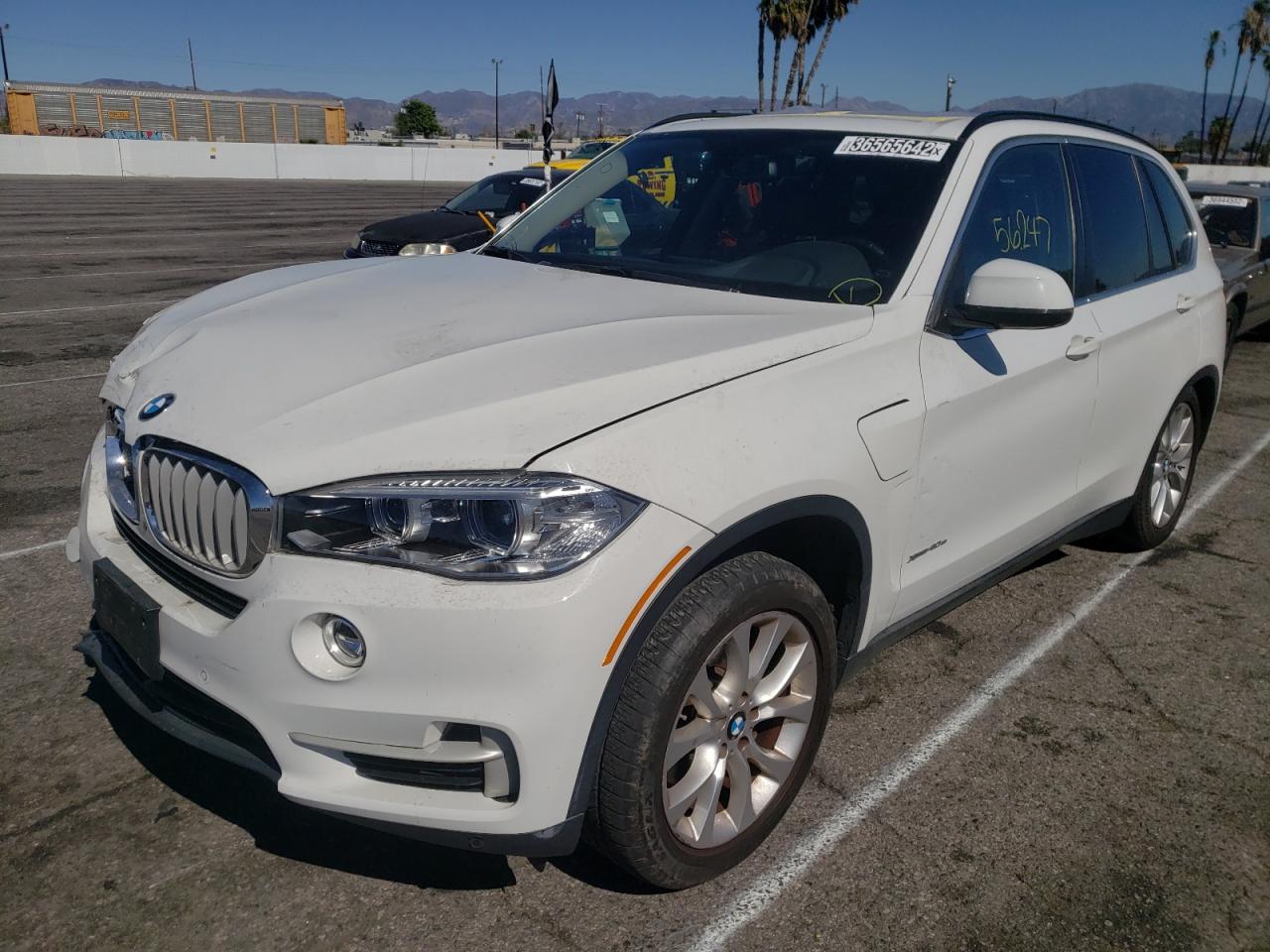 Photo 2 from auction – 2016 BMW X5 XDR40E with VIN 5UXKT0C52G0S74803
