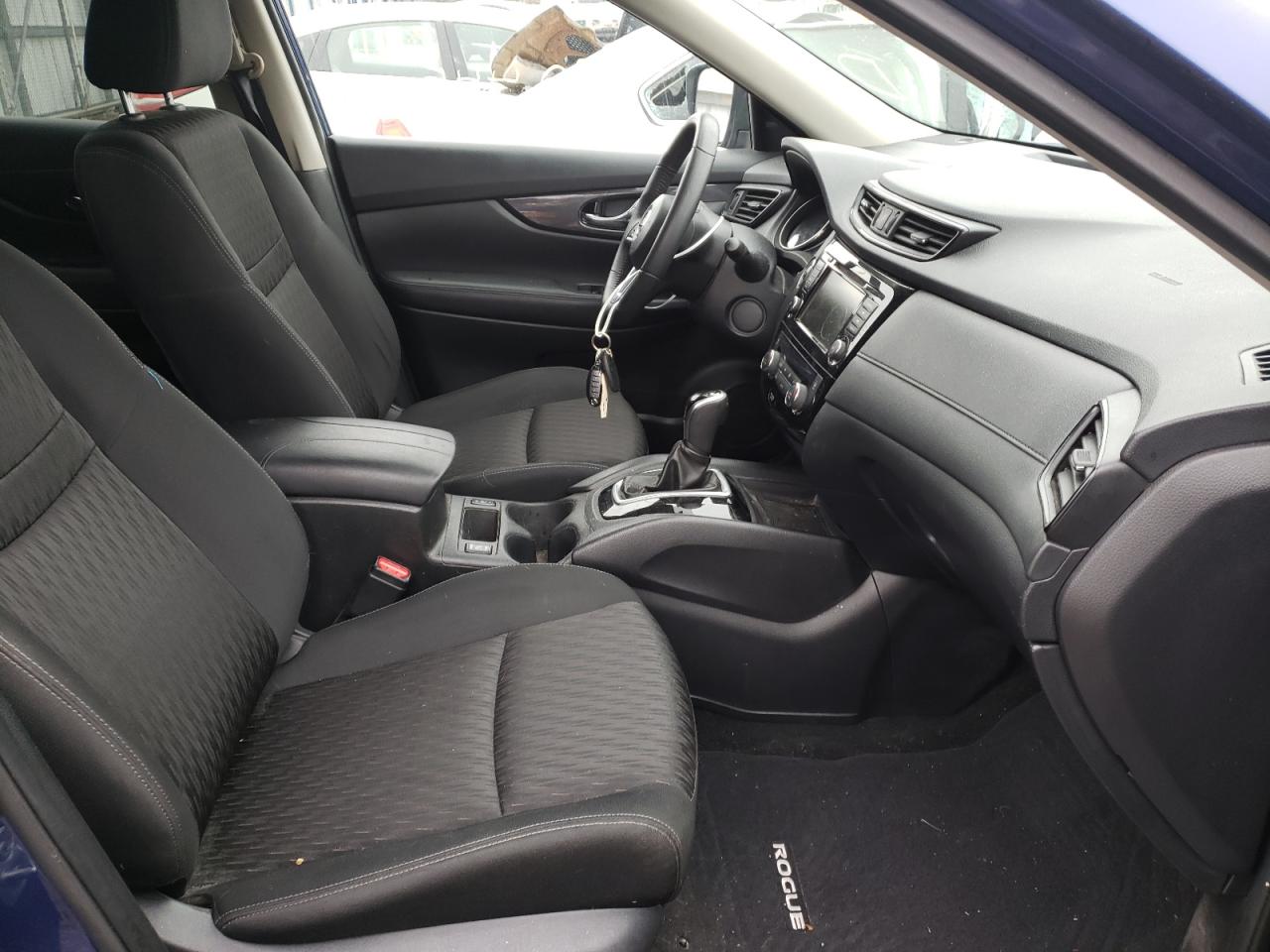 Photo 5 from auction – 2019 NISSAN ROGUE S with VIN KNMAT2MV7KP520641
