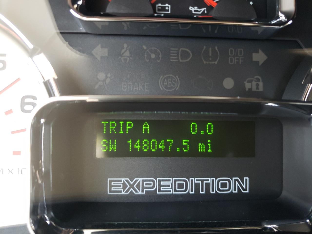 Photo 8 from auction – 2008 FORD EXPEDITION with VIN 1FMFU175X8LA38430