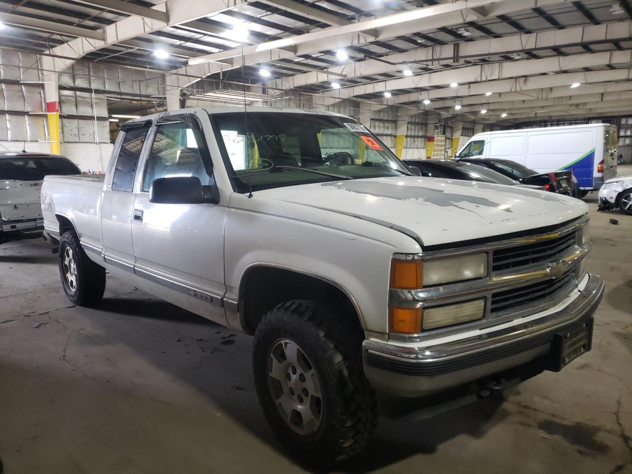 CHEVROLET OTHER 1998 with VIN 2GCEK19R2W1168128 - Photo from auction