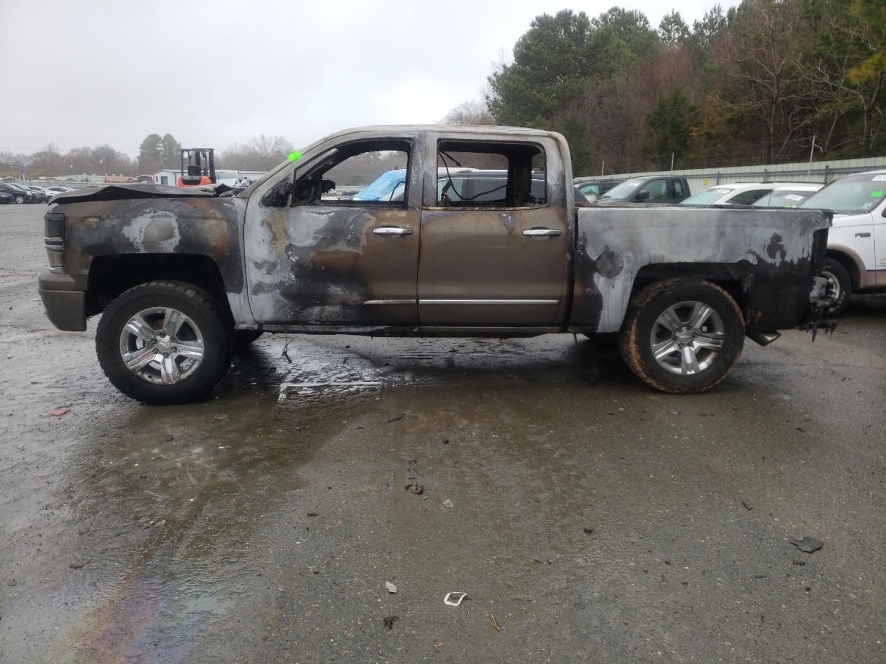 Photo 10 from auction – 2015 CHEVROLET SILVERADO with VIN 3GCUKTEC5FG281636