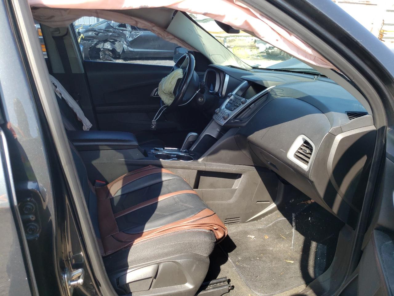 Photo 5 from auction – 2012 CHEVROLET EQUINOX LT with VIN 2GNALDEK5C1338748