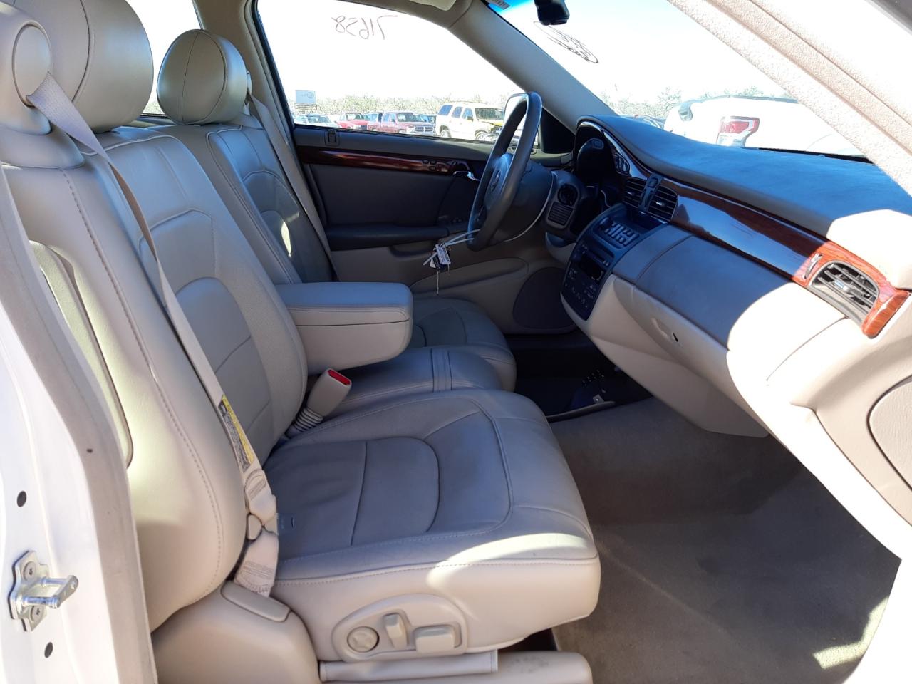 Photo 5 from auction – 2004 CADILLAC DEVILLE with VIN 1G6KD54Y54U233447
