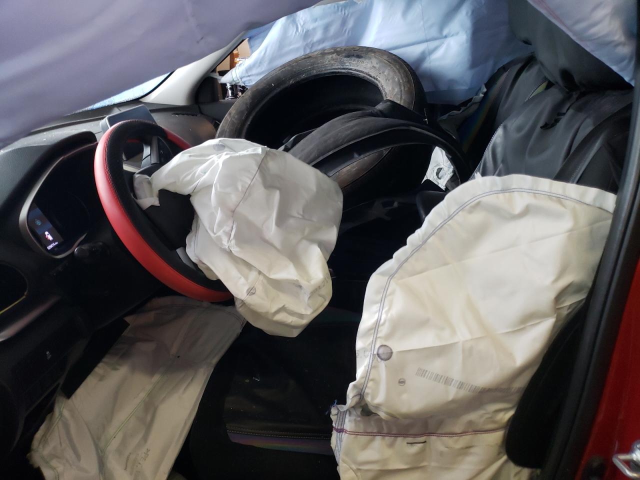 Photo 5 from auction – 2018 MITSUBISHI ECLIPSE CR with VIN JA4AT4AA2JZ042932