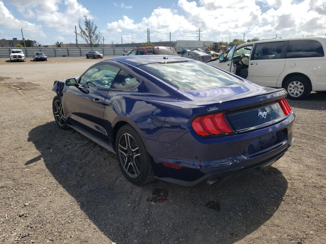 Photo 3 from auction – 2020 FORD MUSTANG with VIN 1FA6P8TH1L5123597
