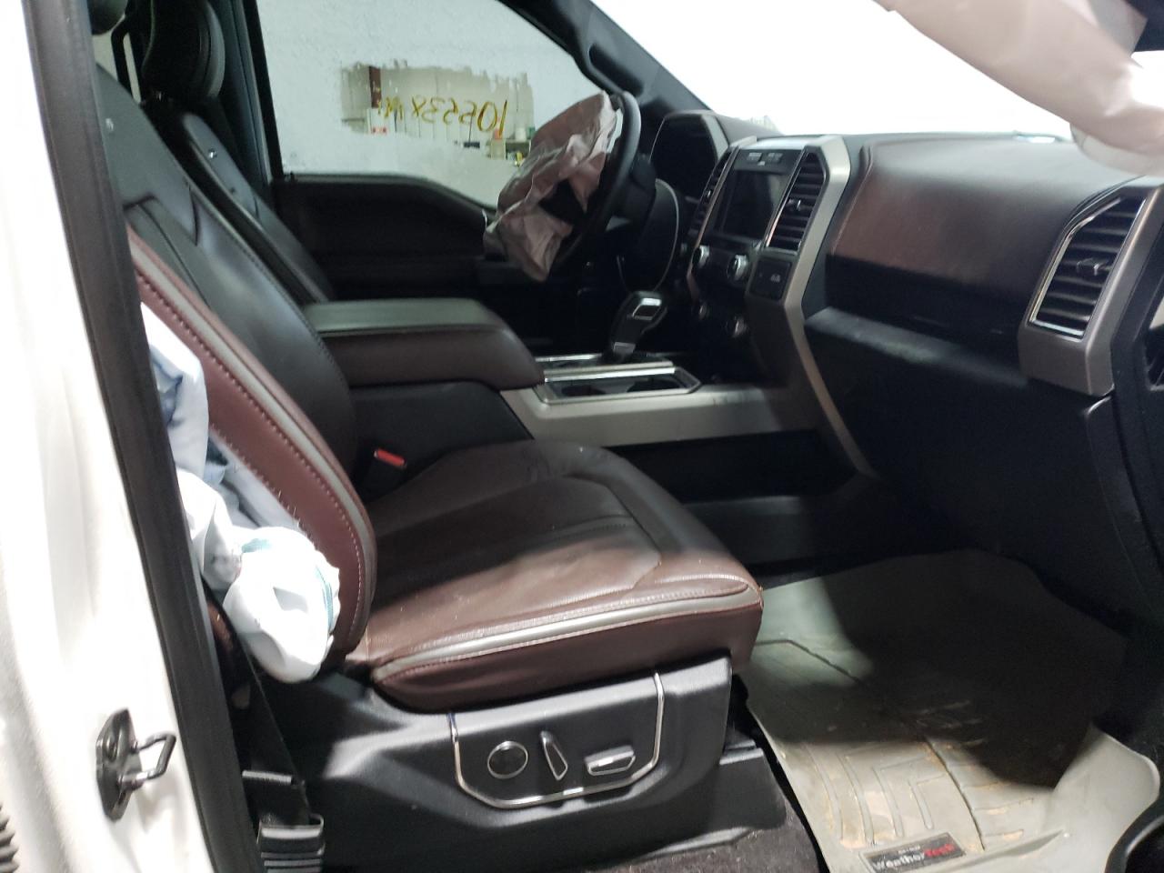 Photo 5 from auction – 2016 FORD F150 SUPER with VIN 1FTEW1EG5GFB01977
