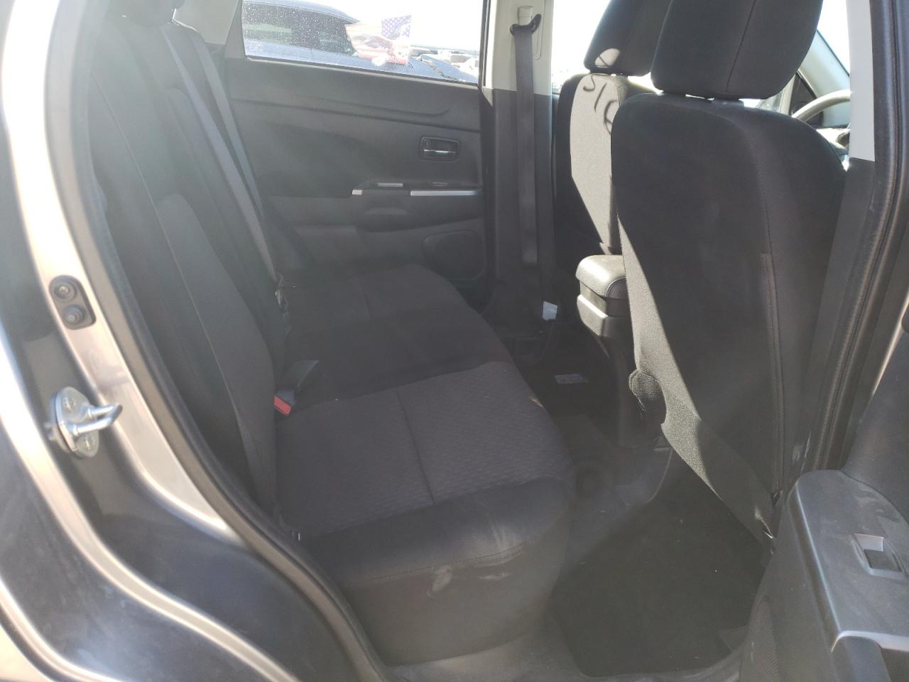 Photo 6 from auction – 2019 MITSUBISHI OUTLANDER with VIN JA4AP3AU8KU006069