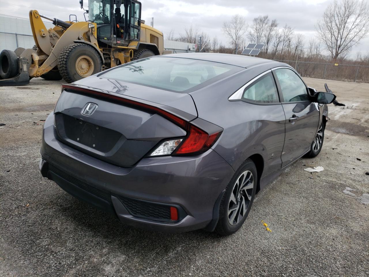 Photo 4 from auction – 2017 HONDA CIVIC LX with VIN 2HGFC4B52HH301170
