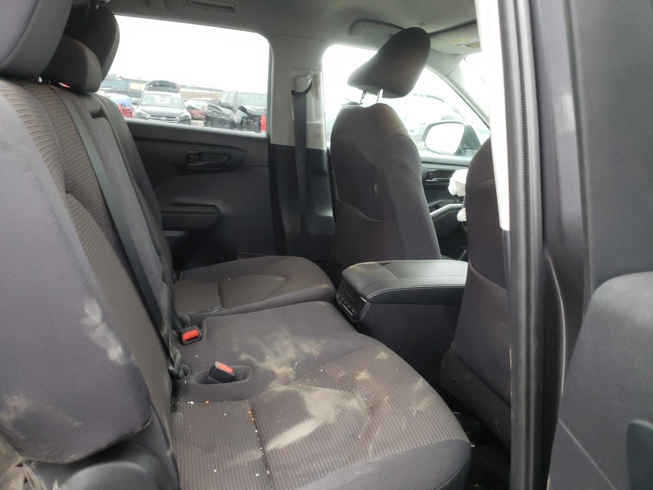 Photo 6 from auction – 2021 TOYOTA HIGHLANDER with VIN 5TDBZRBH0MS107980