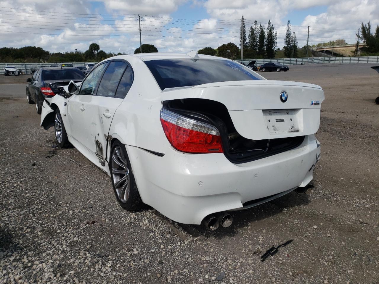 Photo 3 from auction – 2008 BMW M5 with VIN WBSNB93568CX09238