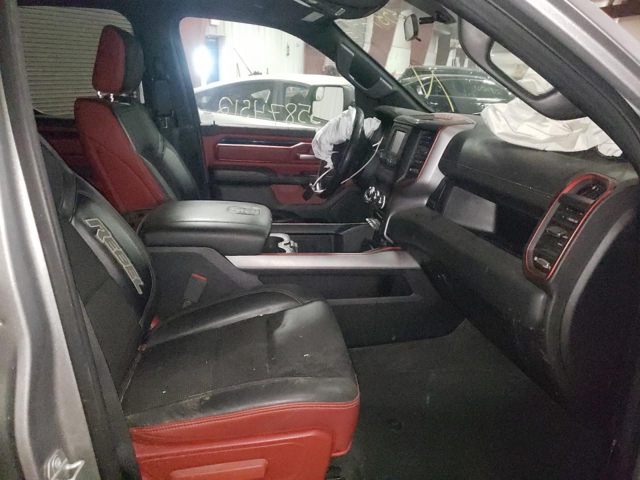 Photo 5 from auction – 2019 RAM 1500 REBEL with VIN 1C6RRFEG2KN820308