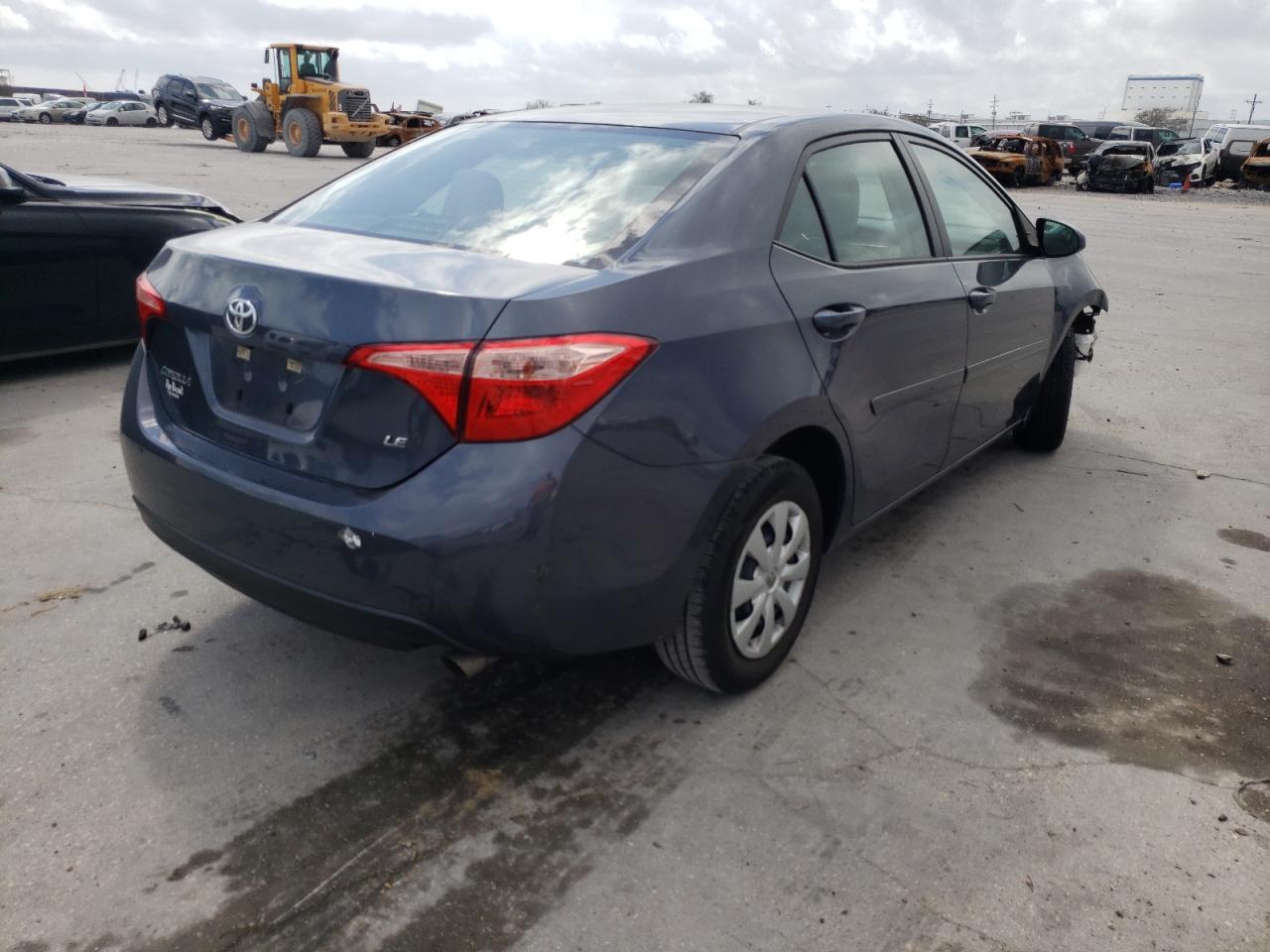 Photo 4 from auction – 2018 TOYOTA COROLLA L with VIN 5YFBURHE6JP837117