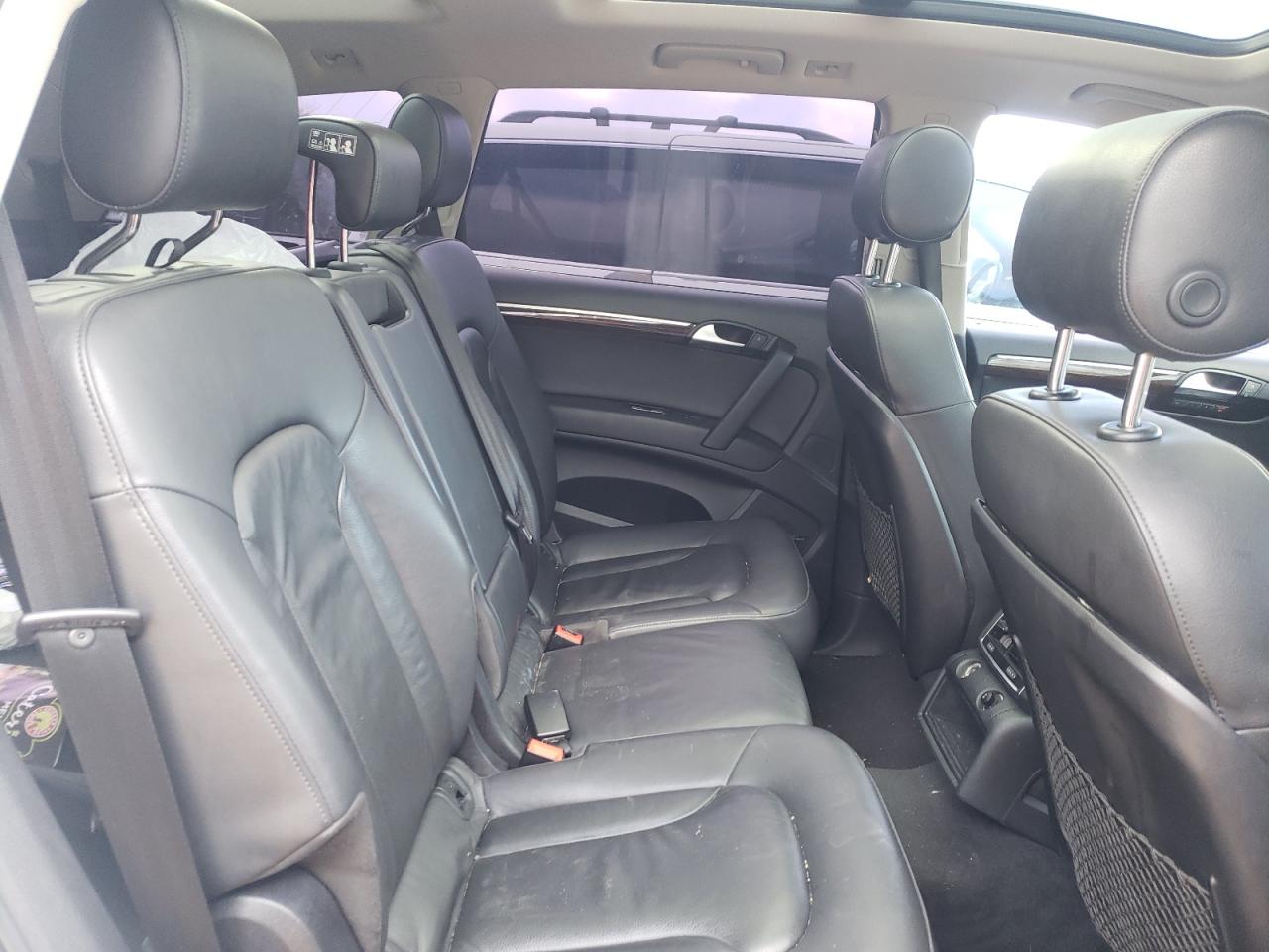 Photo 6 from auction – 2011 AUDI Q7 PREMIUM with VIN WA1LGAFE8BD009682