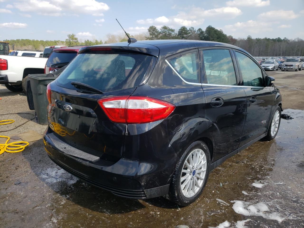 Photo 4 from auction – 2014 FORD C-MAX PREM with VIN 1FADP5CU3EL509827