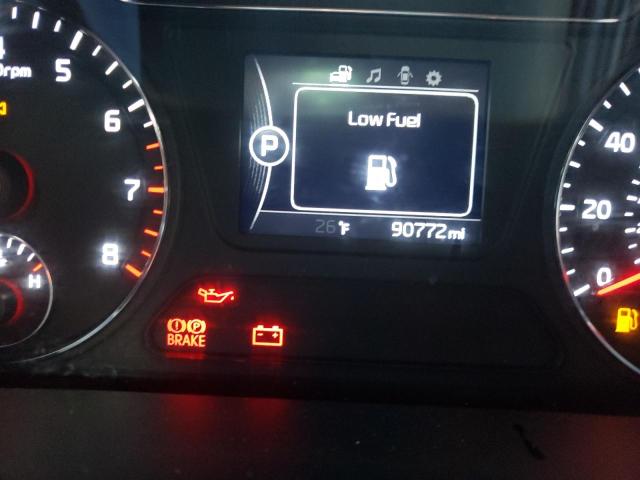 Photo 8 from auction – 2016 KIA SORENTO LX with VIN 5XYPGDA59GG035099