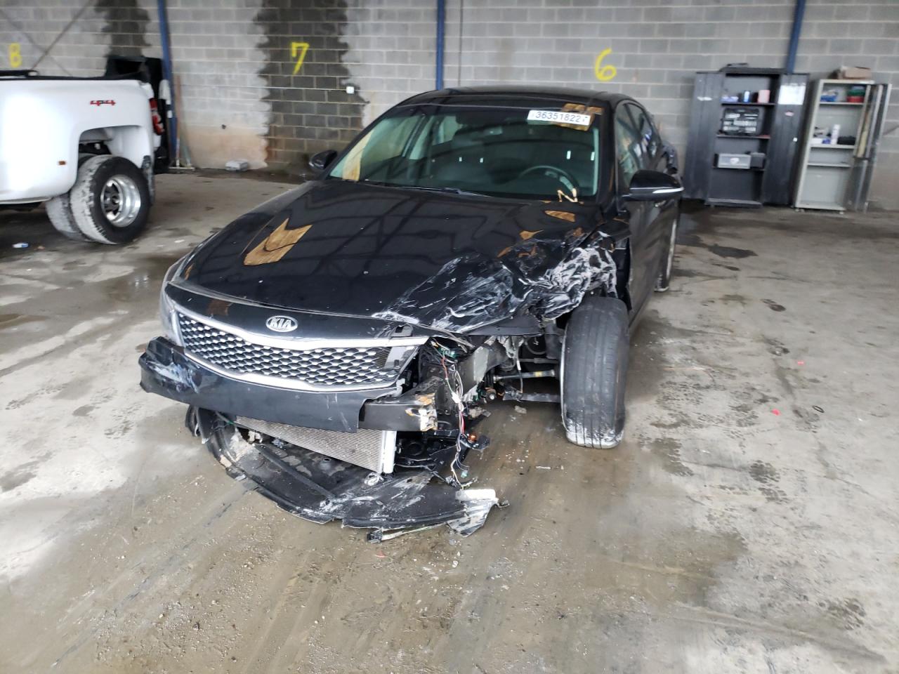 Photo 9 from auction – 2016 KIA OPTIMA EX with VIN 5XXGU4L31GG111343