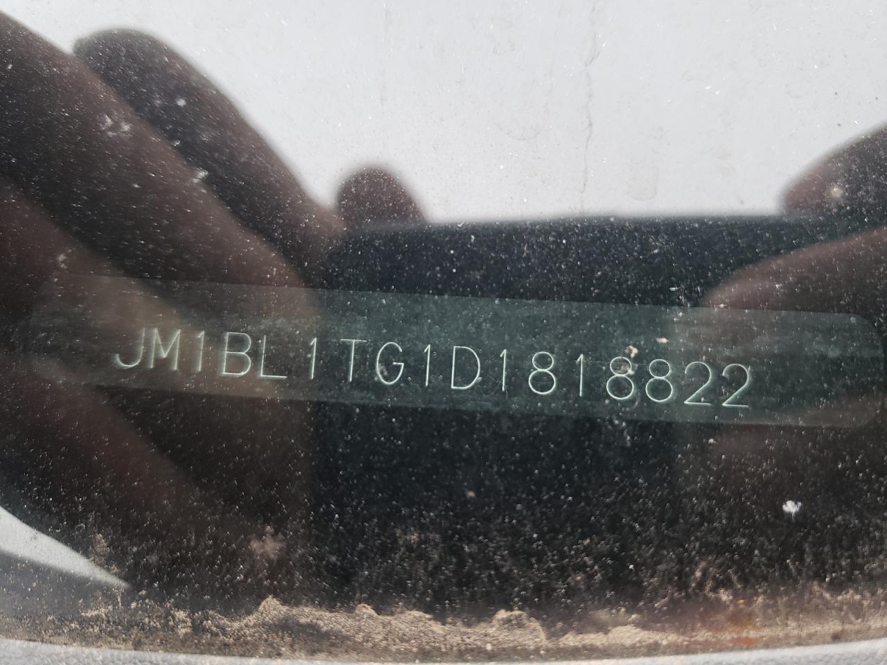 Photo 10 from auction – 2013 MAZDA 3 I with VIN JM1BL1TG1D1818822