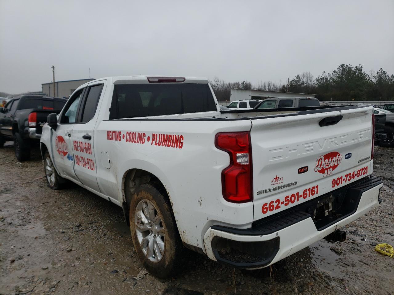 Photo 3 from auction – 2019 CHEVROLET SILVERADO with VIN 1GCRWBEH1KZ236140