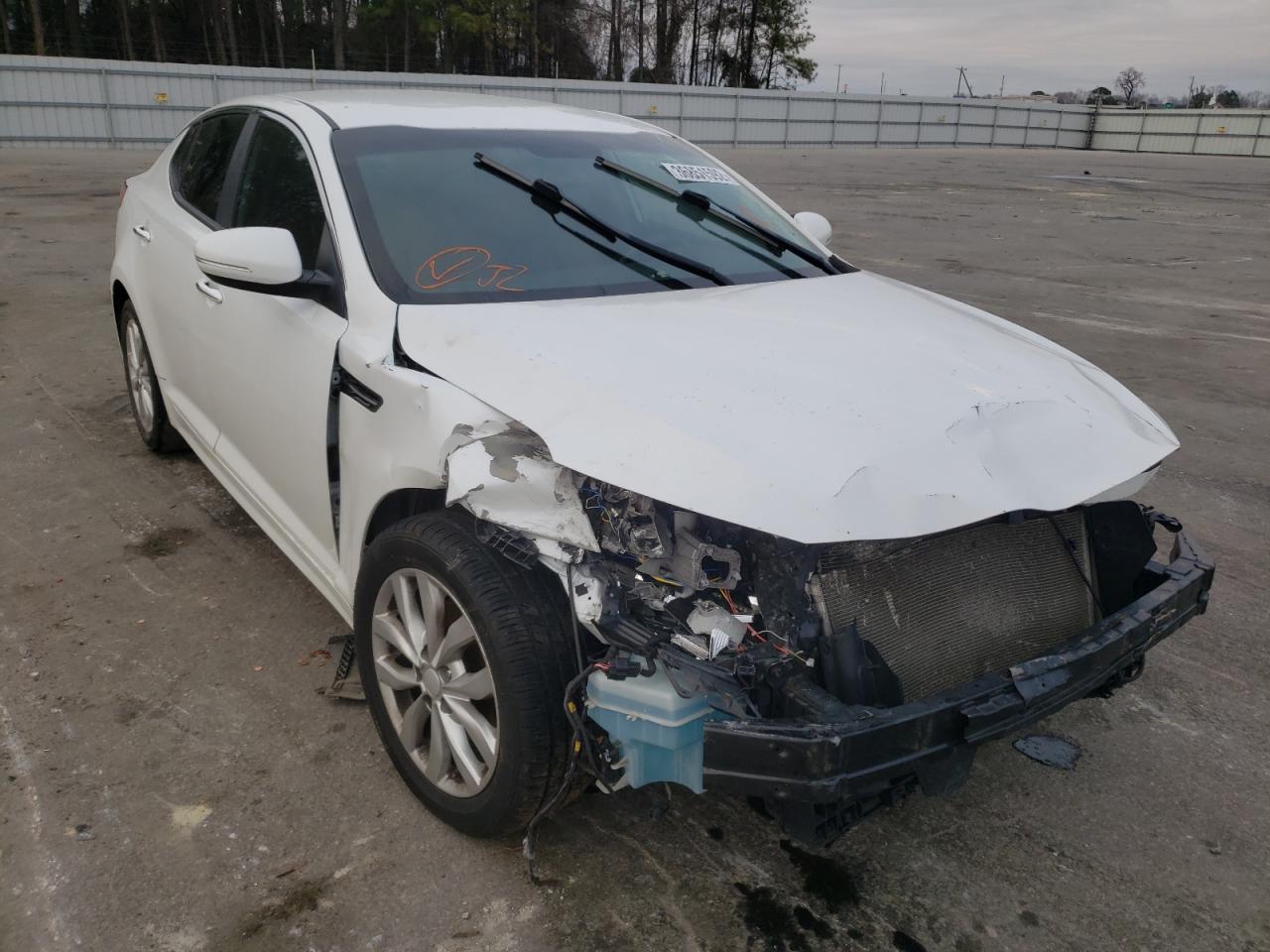 KIA OPTIMA LX 2015 with VIN 5XXGM4A73FG477325 - Photo from auction