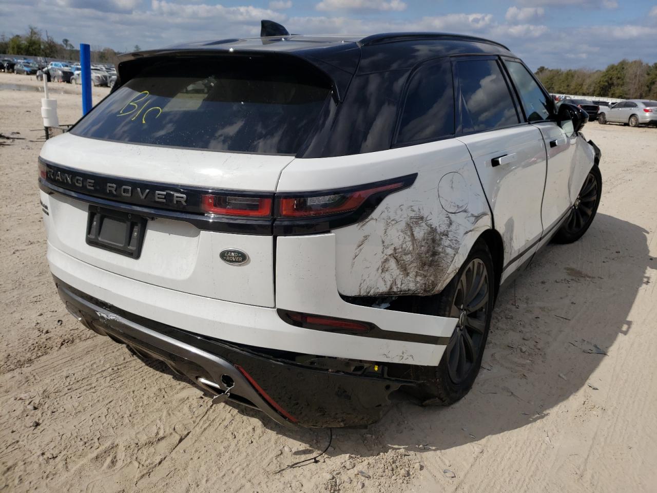 Photo 4 from auction – 2019 LAND ROVER RANGE ROVE with VIN SALYL2FV9KA207534