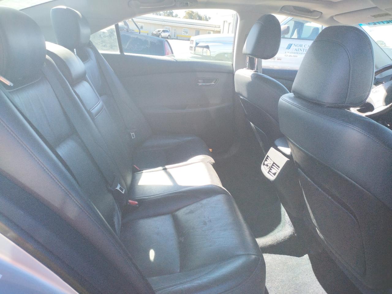 Photo 6 from auction – 2011 LEXUS ES 350 with VIN JTHBK1EGXB2457953