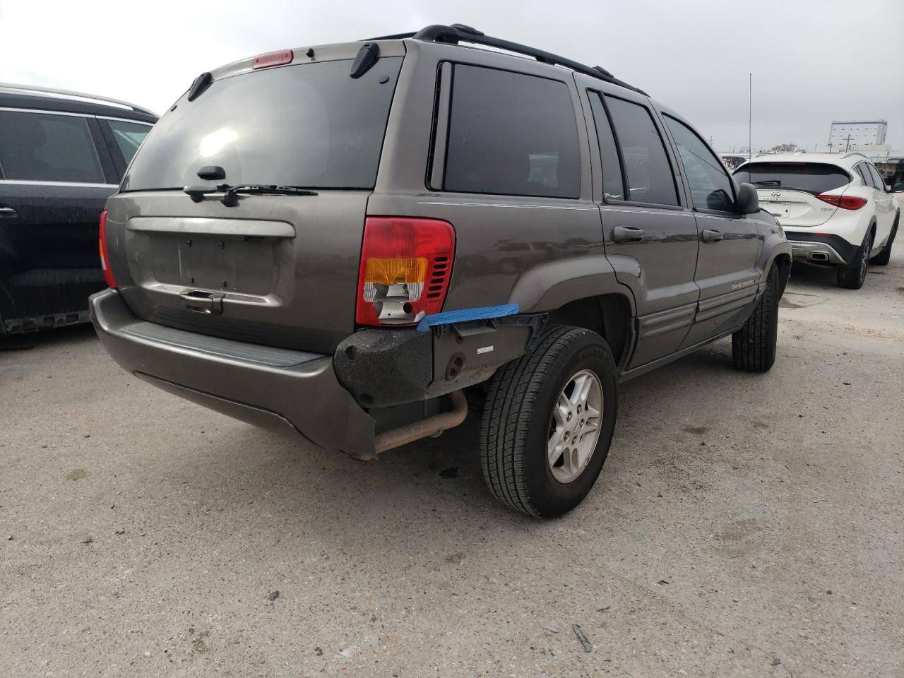 Photo 4 from auction – 2000 JEEP GRAND CHER with VIN 1J4G258S3YC329095
