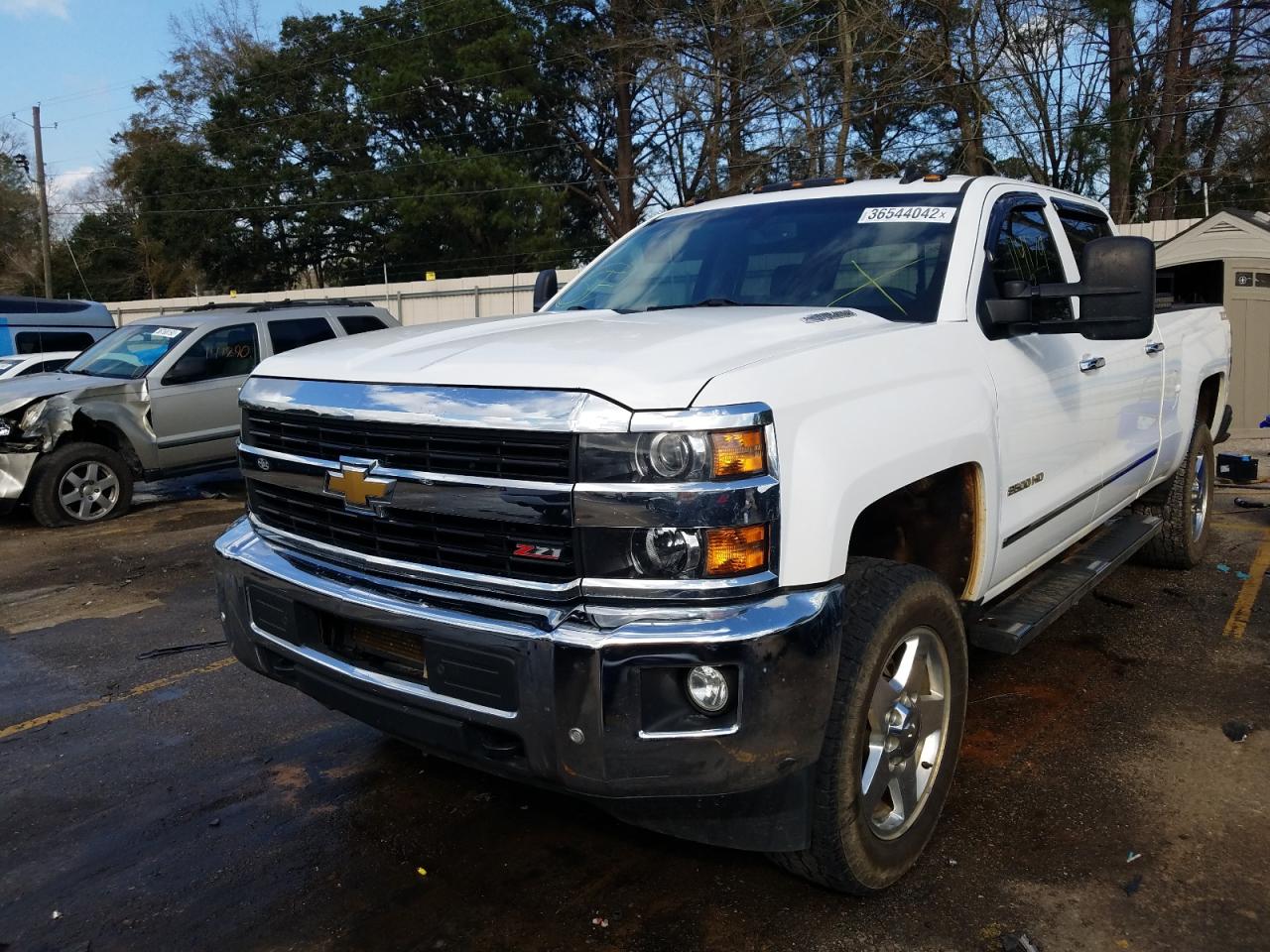 Photo 2 from auction – 2015 CHEVROLET SILVERADO with VIN 1GC1KWE82FF145952