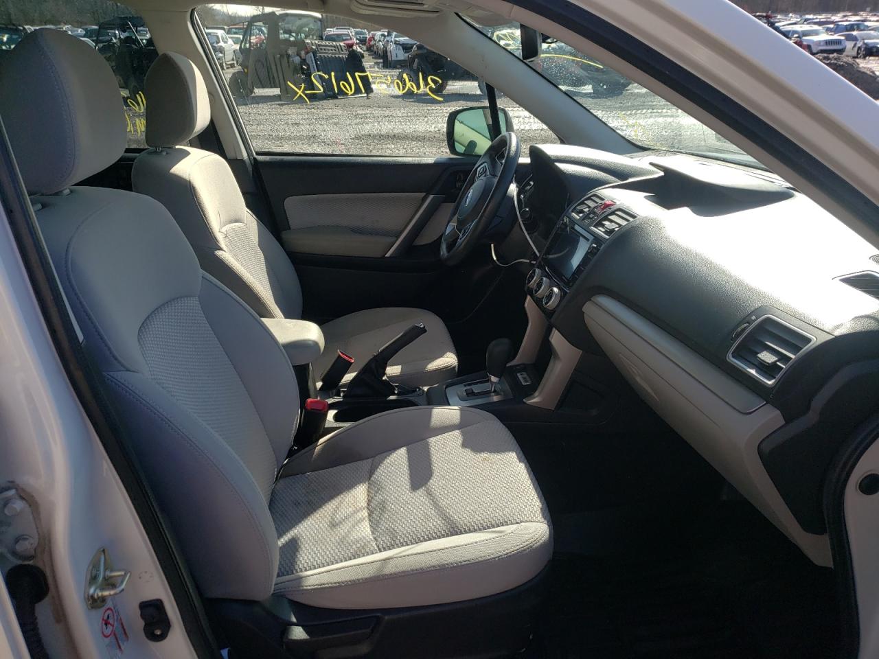 Photo 5 from auction – 2017 SUBARU FORESTER 2 with VIN JF2SJAGC0HH580313