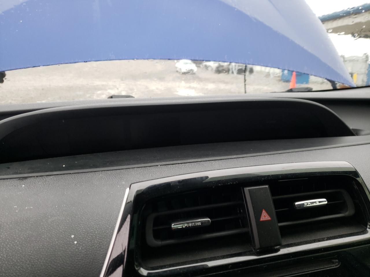 Photo 8 from auction – 2018 TOYOTA PRIUS with VIN JTDKBRFU5J3063872