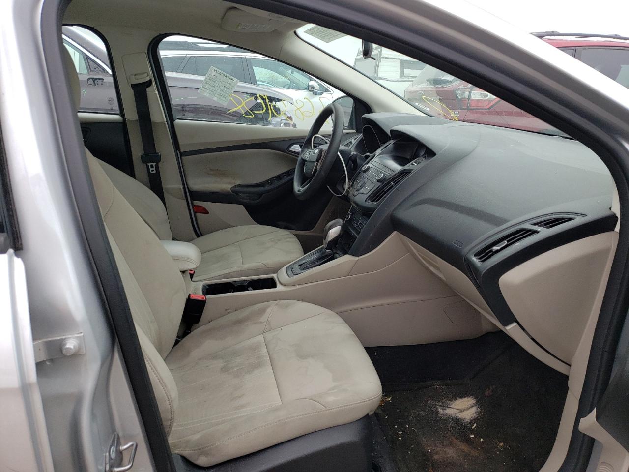 Photo 5 from auction – 2018 FORD FOCUS SE with VIN 1FADP3F2XJL280877