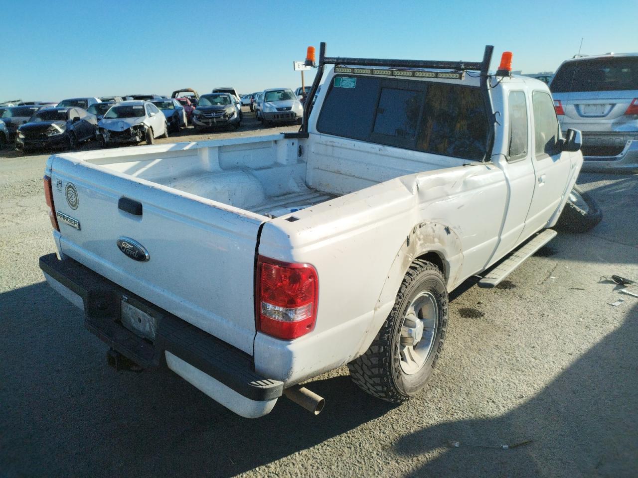 Photo 4 from auction – 2008 FORD RANGER SUP with VIN 1FTYR14U88PB11037