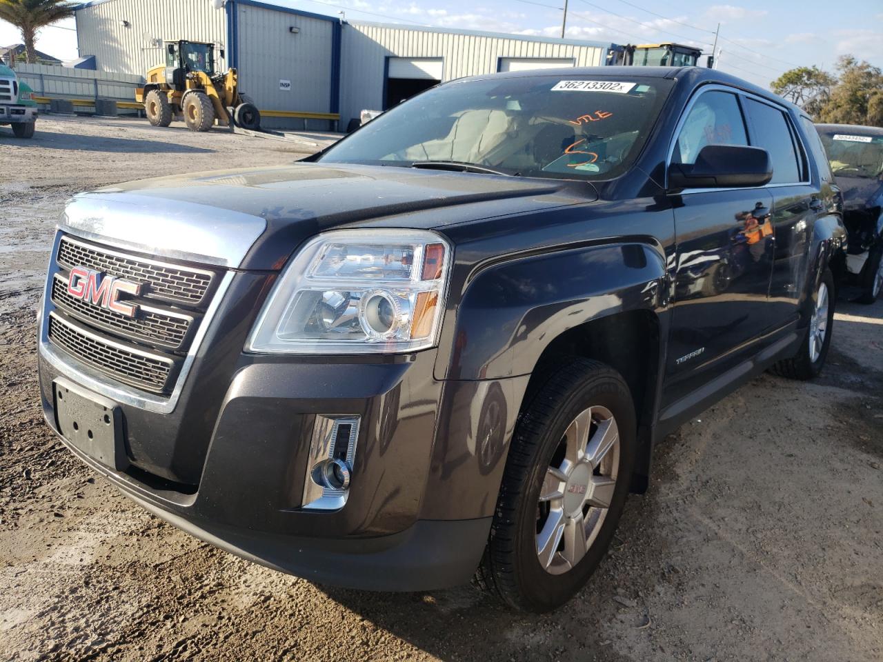 Photo 2 from auction – 2013 GMC TERRAIN SL with VIN 2GKFLREK6D6410397