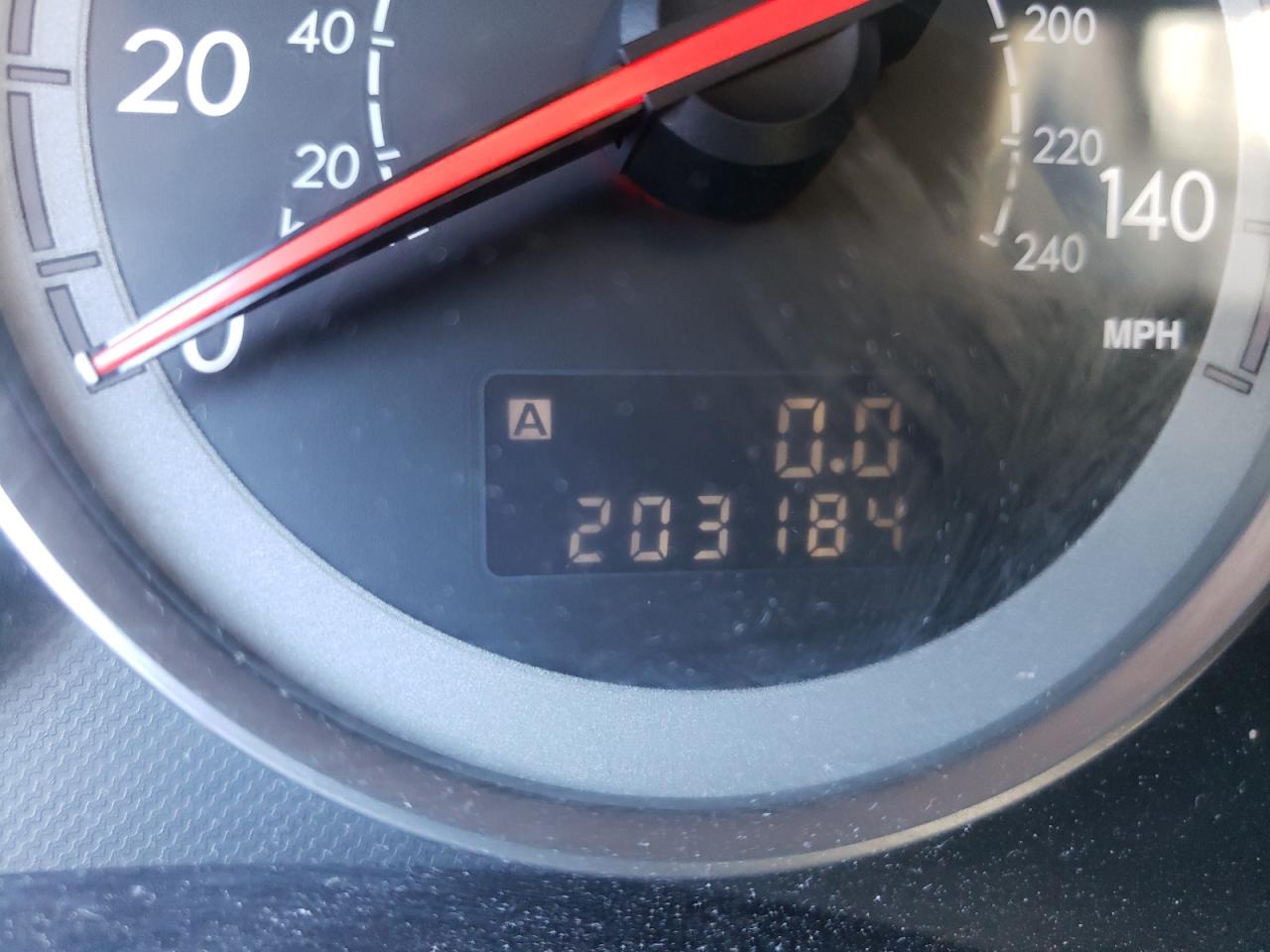 Photo 8 from auction – 2005 SUBARU LEGACY OUT with VIN 4S4BP61C856320828