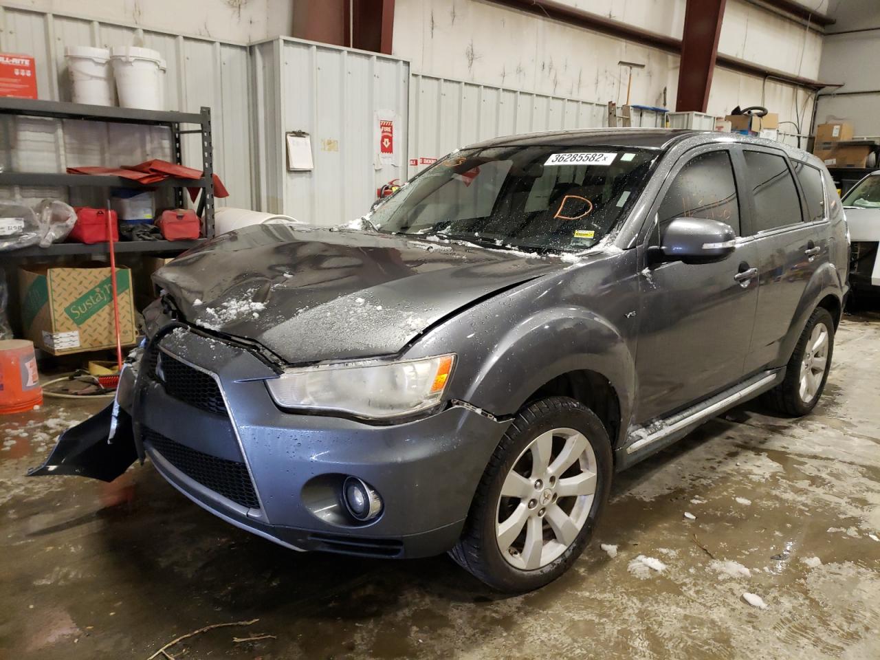 Photo 2 from auction – 2011 MITSUBISHI OUTLANDER with VIN JA4JT5AX5BU021243