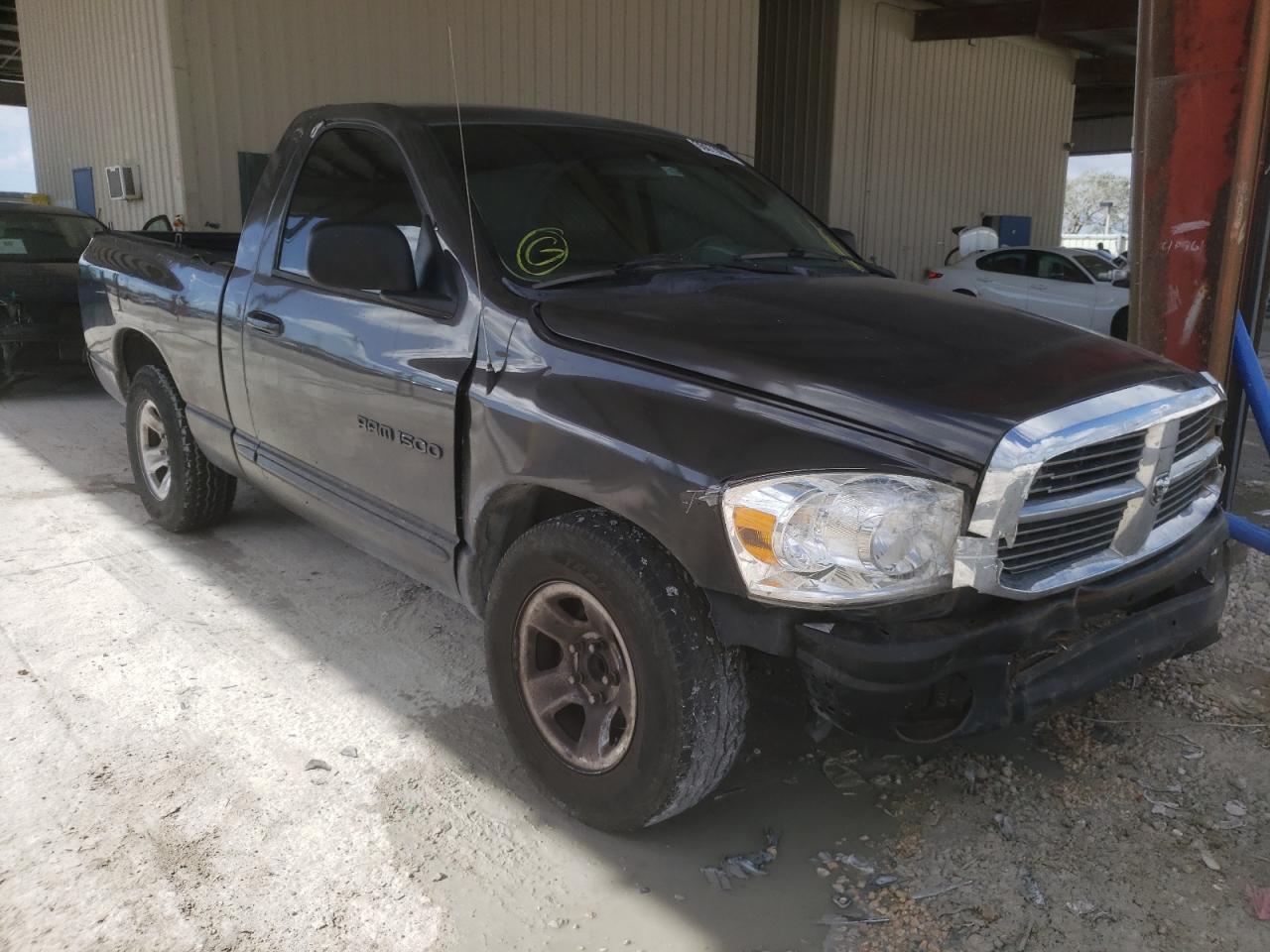 Photo 1 from auction – 2004 DODGE RAM 1500 S with VIN 1D7HA16K54J285525