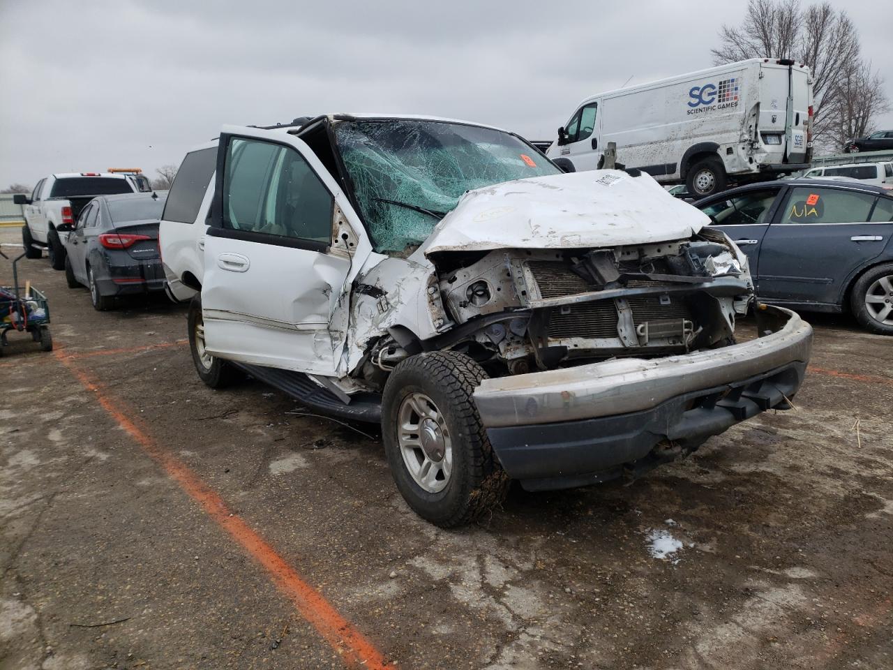 FORD EXPEDITION 2001 with VIN 1FMPU16L21LA65373 - Photo from auction
