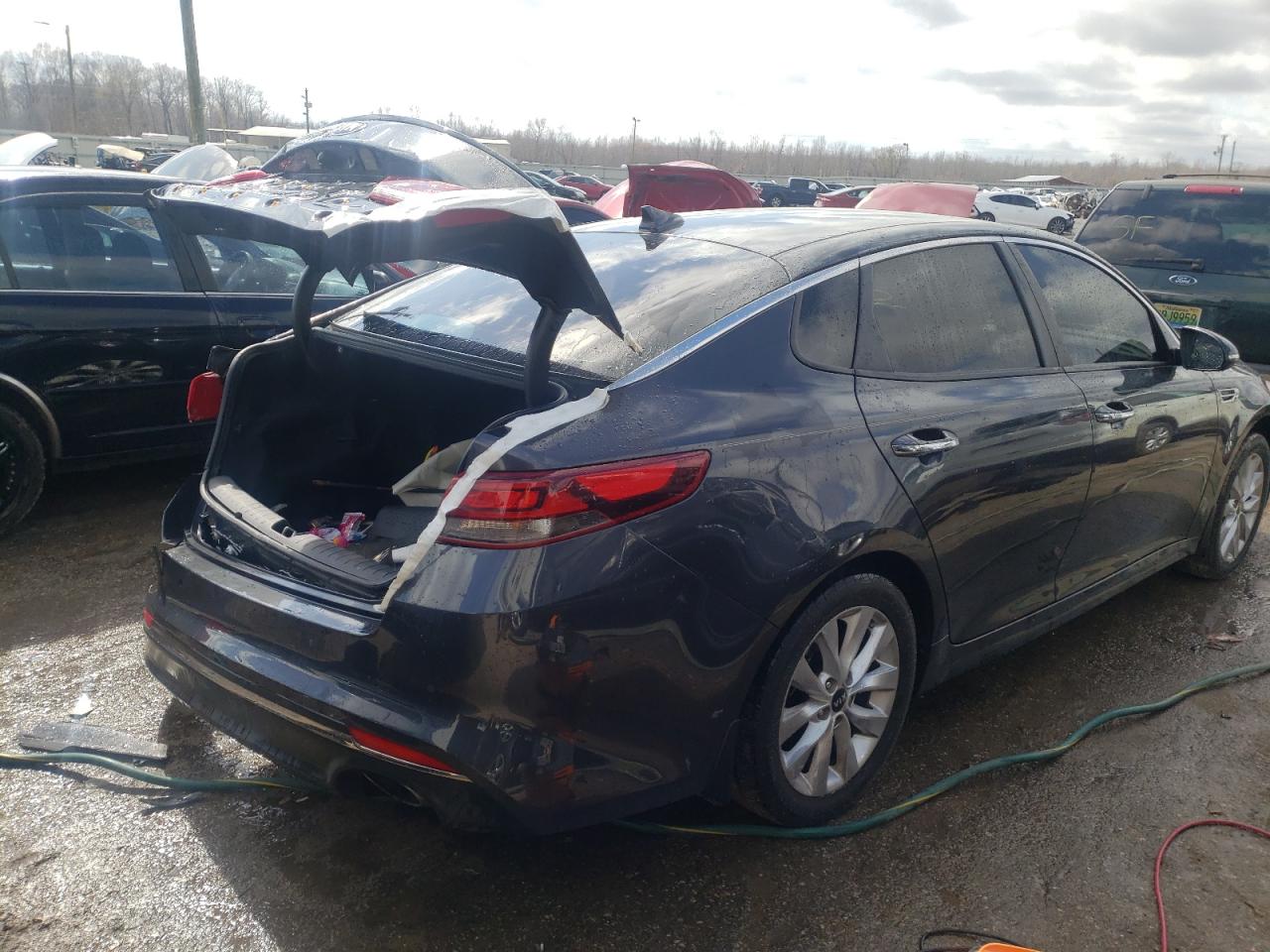 Photo 4 from auction – 2018 KIA OPTIMA LX with VIN 5XXGT4L35JG219863