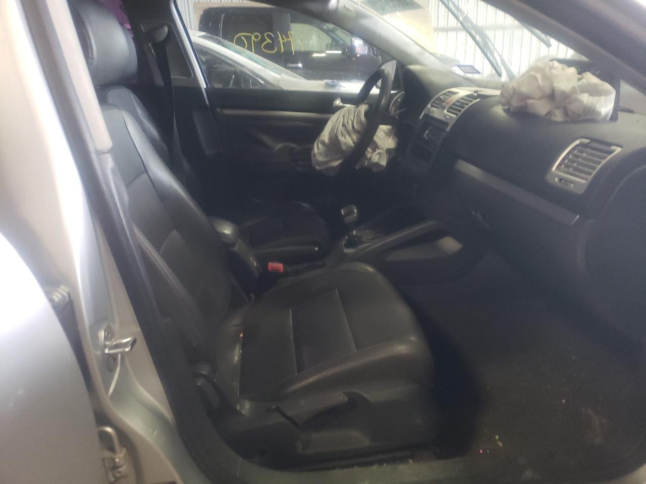 Photo 5 from auction – 2006 VOLKSWAGEN JETTA 2.5 with VIN 3VWRF71K36M701679